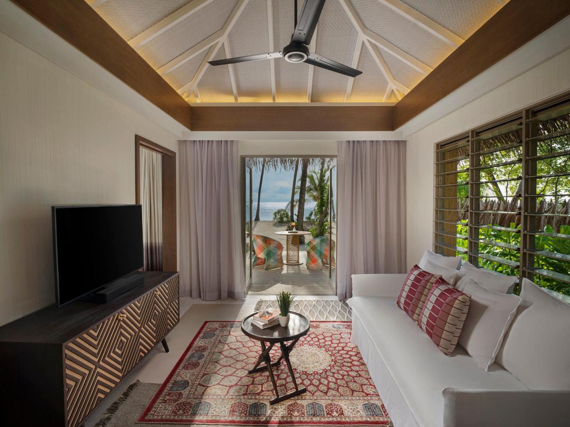 Intercontinental Maldives Maamunagau Resort With Club Benefits By Ihg Меедхоо Экстерьер фото