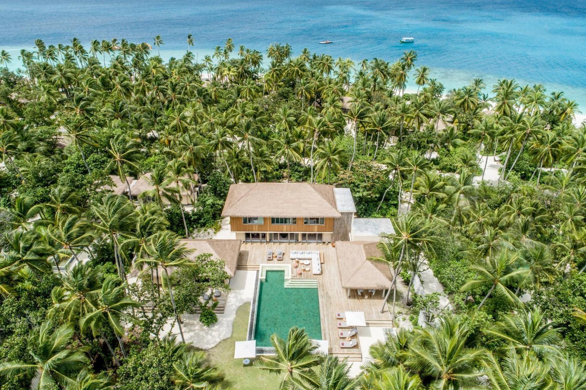 Intercontinental Maldives Maamunagau Resort With Club Benefits By Ihg Меедхоо Экстерьер фото