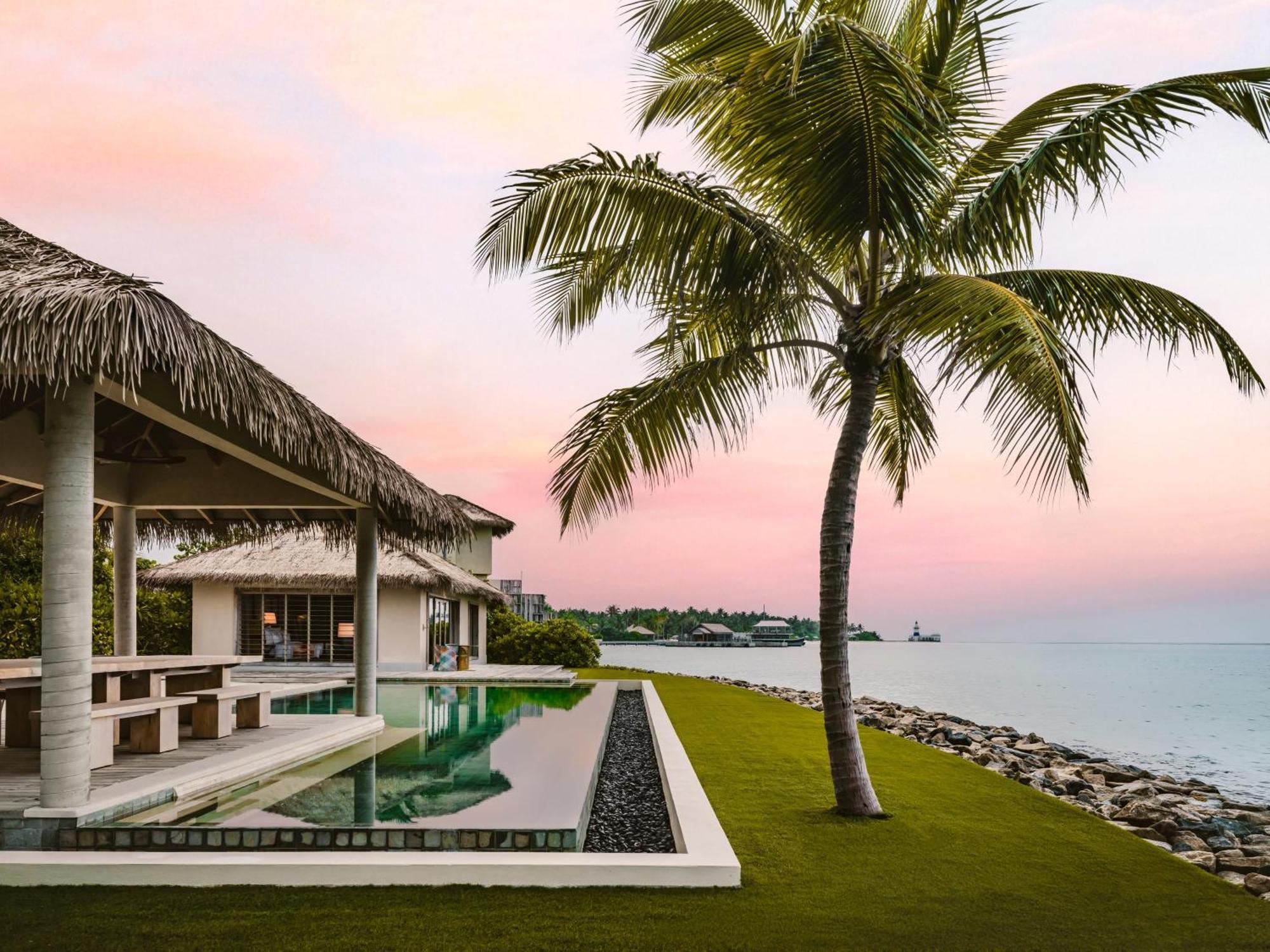 Intercontinental Maldives Maamunagau Resort With Club Benefits By Ihg Меедхоо Экстерьер фото